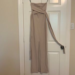 Lulus XS tan long thigh slit strapless dress